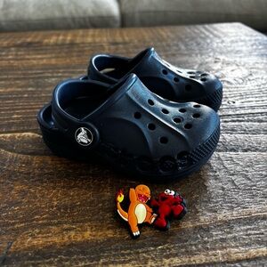 Boy’s Navy Blue Crocs Baya Clogs Size 6c